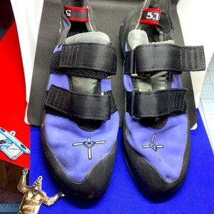 Men’s Stealth climbing shoes